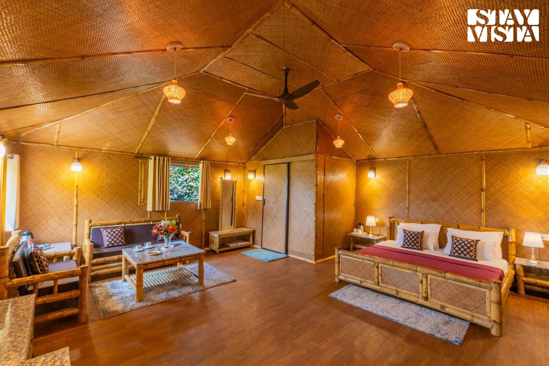 Stayvista At Maple Farms With Pool, Bbq & Bonfire Sohna Eksteriør billede